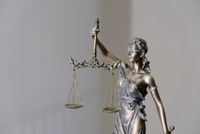 Prawo antymonopolowe: regulacje i sprawiedliwa konkurencja